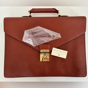 NWOT Louis Vuitton Epi Leather Serviette Conseiller Briefcase